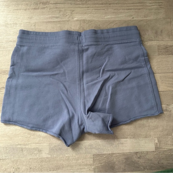 GAP Women’s Shorts - Blue, Green, Red, Pink - Picture 7 of 7